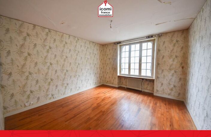 FINISTERE - Spézet (29540) - A VENDRE - MAISON DE 170M² - JARDIN  CLOS DE 871M² ET UNE PARTIE BOISEE DE 1 HECTARE - 4 CHAMBRES - GARAGE - GRENIER AMENAGEABLE - DEPENDANCE  A RENOVER DE 100M² — photo 4