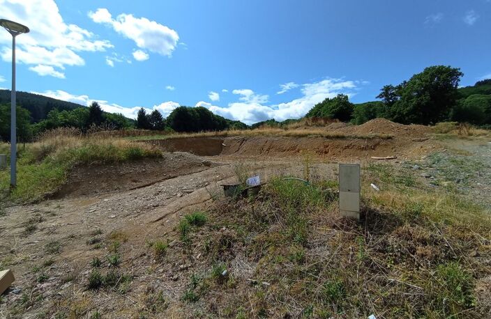 Terrain constructible, borné, viabilisé — photo 2