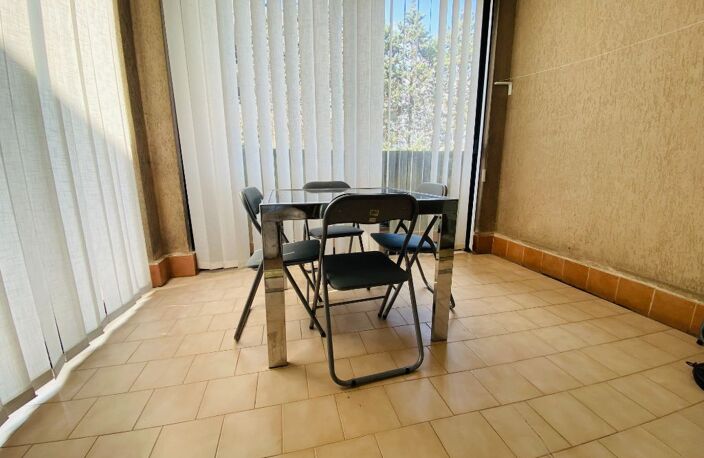 STUDIO MEUBLE - 199 Chemin du Val Fleuri, Résidence Les Oliviers -  06 250 MOUGINS — photo 4