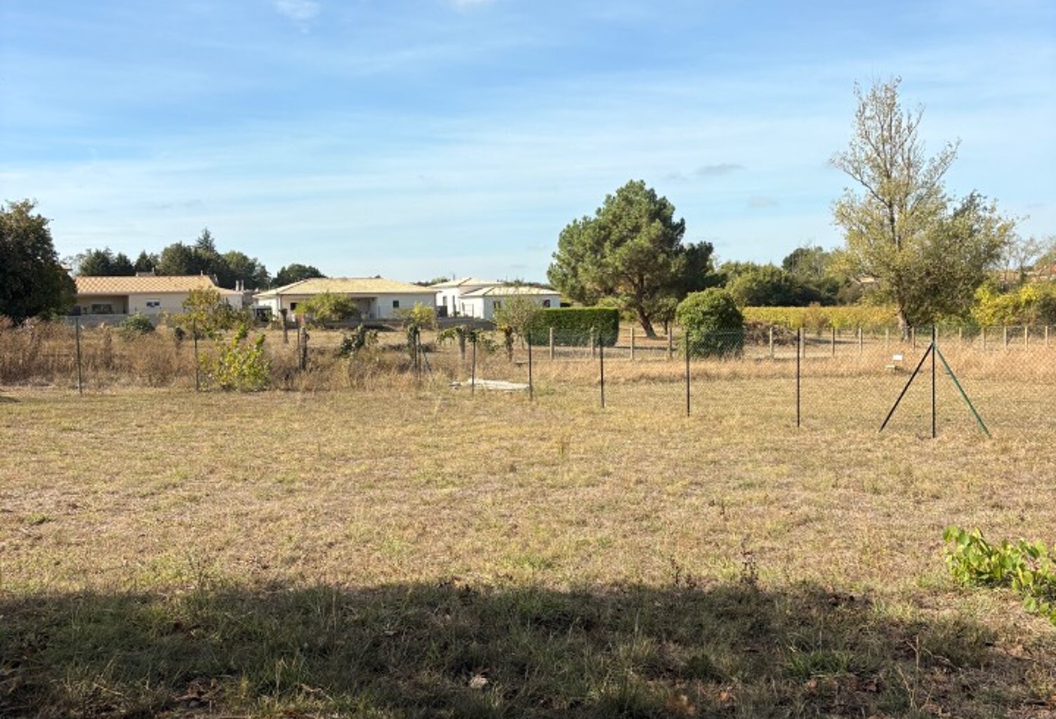 Terrain à bâtir à Saint-Germain-du-Puch (33750) — photo 1