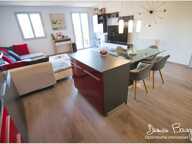 T4 89 m² – Dernier étage, balcon et place privative — photo 2