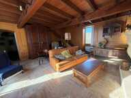 SAINT MICHEL EN L'HERM (85) 10 MIN DES PLAGES AGREABLE DEMEURE EN PIERRE 4 CHAMBRES AVEC SPA ET JARDIN — photo 4