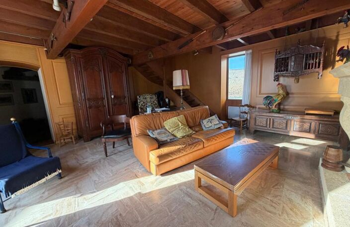 SAINT MICHEL EN L'HERM (85) 10 MIN DES PLAGES AGREABLE DEMEURE EN PIERRE 4 CHAMBRES AVEC SPA ET JARDIN — photo 4