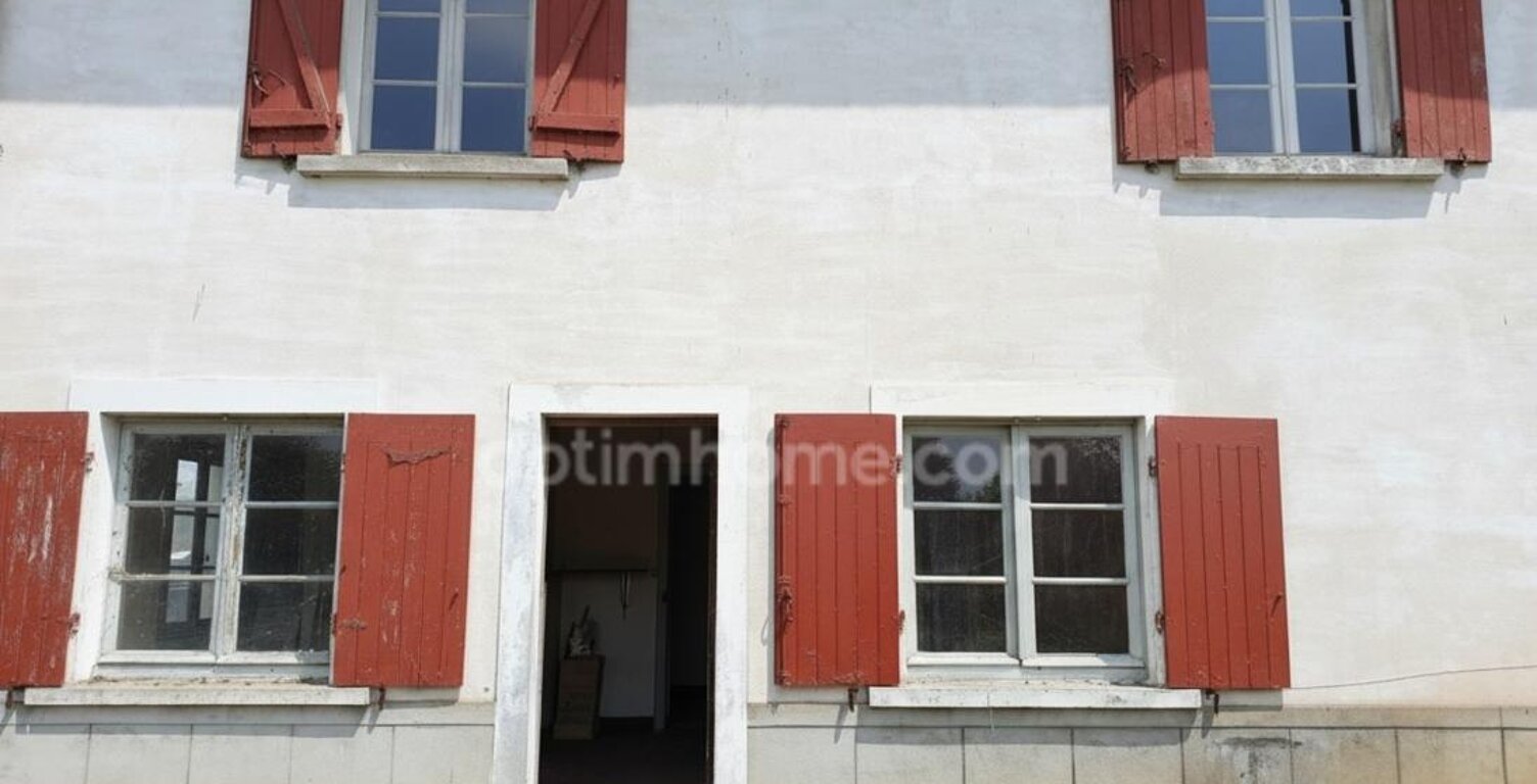 Grande maison avec trois logements — photo 1