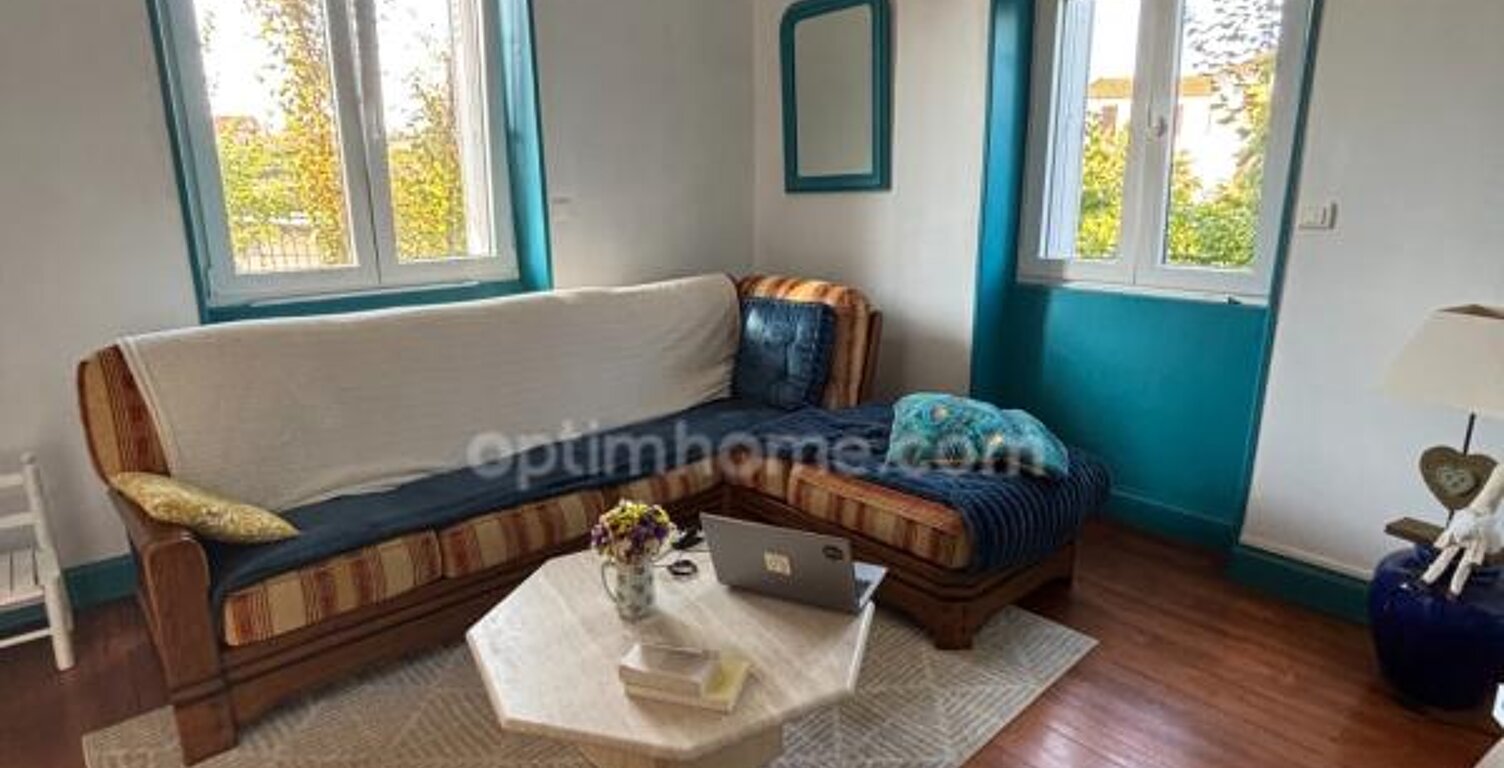   Maison de caractère 7 pièces – 200 m² – Jardin 869 m² – Angoulême — photo 1
