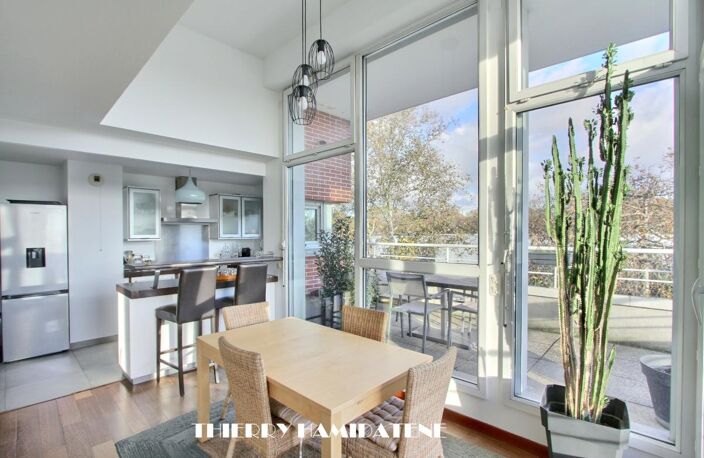 COTEAUX LIMITE SANNOIS !! COUP DE COEUR ASSURE MAGNIFIQUE APPARTEMENT EN DUPLEX AVEC TERRASSE 117M2 -6 PIECES -4CHAMBRES DOUBLE PARKING EN S/SOL — photo 3