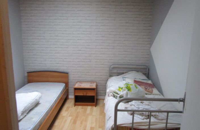 INVESTISSEMENT LOCATIF - MAISON COMPRENANT DEUX LOGEMENTS (98 M² & 66 m²) Locataires en place — photo 5