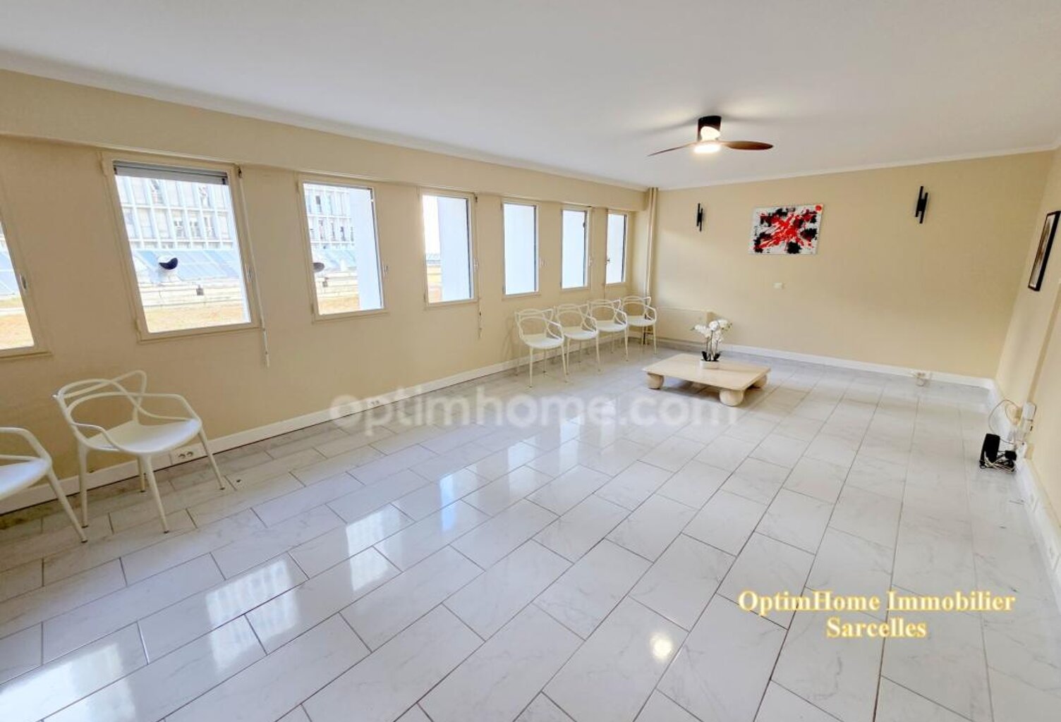 Sarcelles - Paul Valéry - 1er étage - F5 / 3 Chambres - 106 m2 -  178 000 € FAI — photo 1