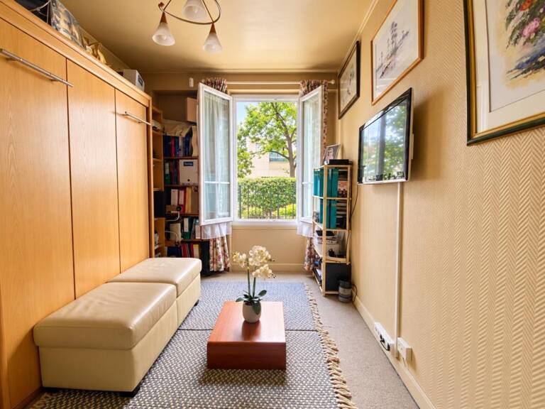 PARIS 15e - QUARTIER SAINT-LAMBERT - 2 PIÈCES 28 M² – REZ-DE-CHAUSSÉE - POSSIBILITE PARKING A LOUER OU ACHAT — photo 1