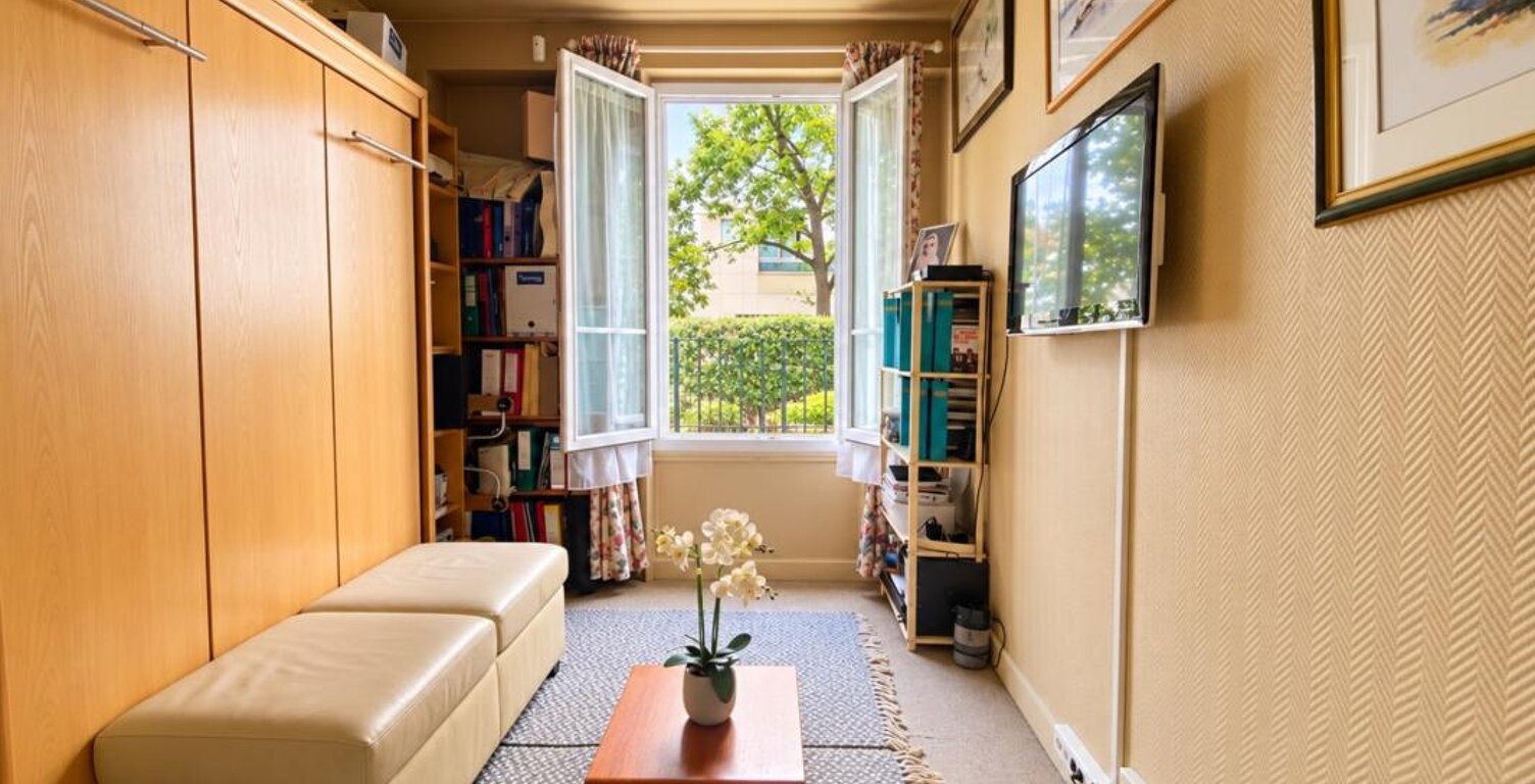 PARIS 15e - QUARTIER SAINT-LAMBERT - 2 PIÈCES 28 M² – REZ-DE-CHAUSSÉE - POSSIBILITE PARKING A LOUER OU ACHAT — photo 1
