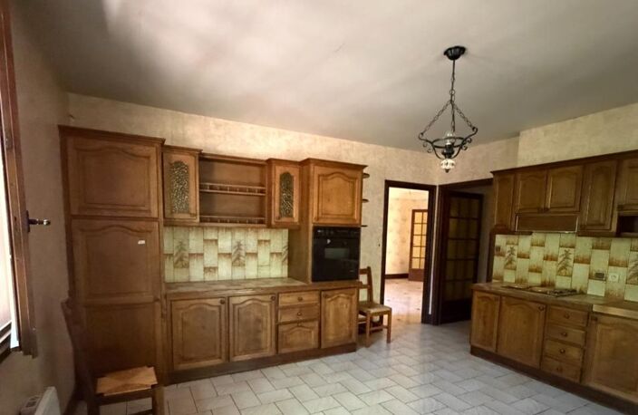Mouthiers sur Boëme. Maison 118 m² avec  sous-sol sur  terrain de 2000 m² — photo 2