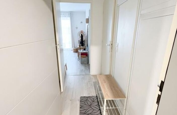 Appartement à louer 2 pièces SAINT THIBAULT DES VIGNES (77) — photo 3