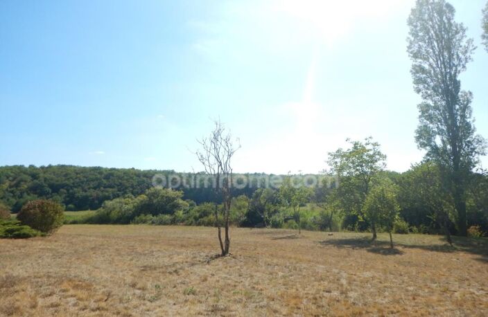 Terrain de loisir de 3 060 m² sur la commune de Cubjac-Auvezère-Val d'Ans (24) — photo 3