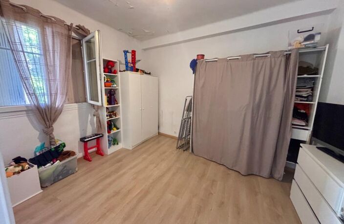 TOULON – Quartier Saint Jean du Var T3 LUMINEUX AVEC BALCON ET CAVE — photo 2