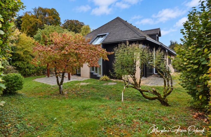 Maison d’architecte de 157 m², volumes remarquables et beau potentiel — photo 2