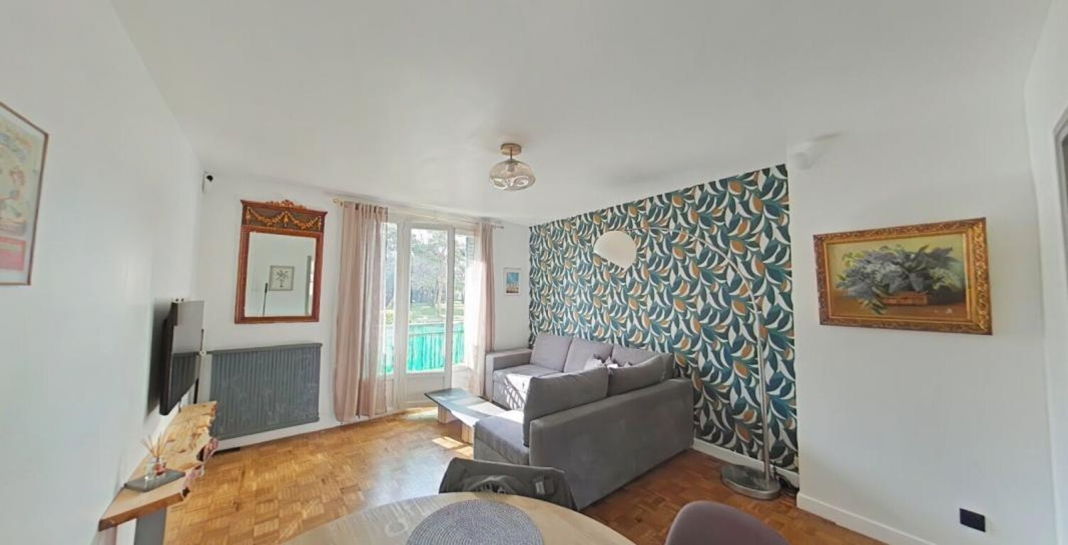 Appartement À Louer — photo 1