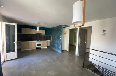 Appartement T3 avec terrasse — photo du bien