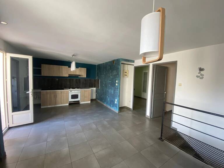 Appartement T3 avec terrasse — photo 1