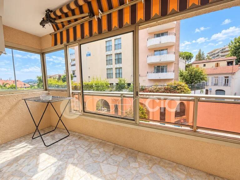 NOUVEAU appartement avec parking et cave — photo 1