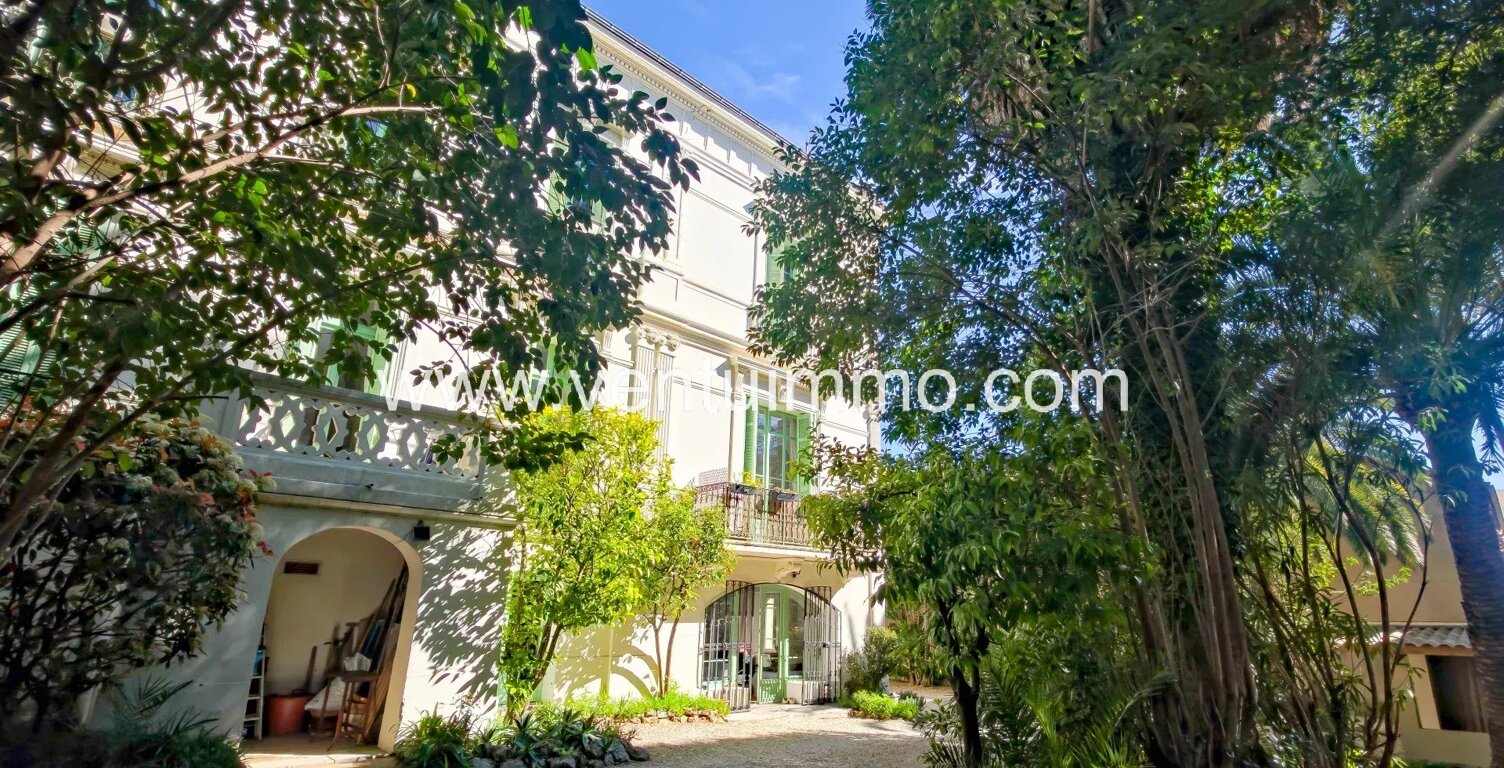 Au sein d' une propriété classée, superbe T3 avec jardin privati — photo 1
