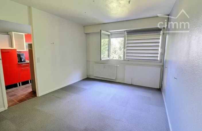 Appartement T1 de 29,88 m² avec cave et parking à FORBACH — photo 2