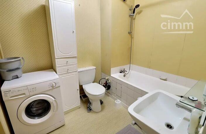 Appartement T1 de 29,88 m² avec cave et parking à FORBACH — photo 3