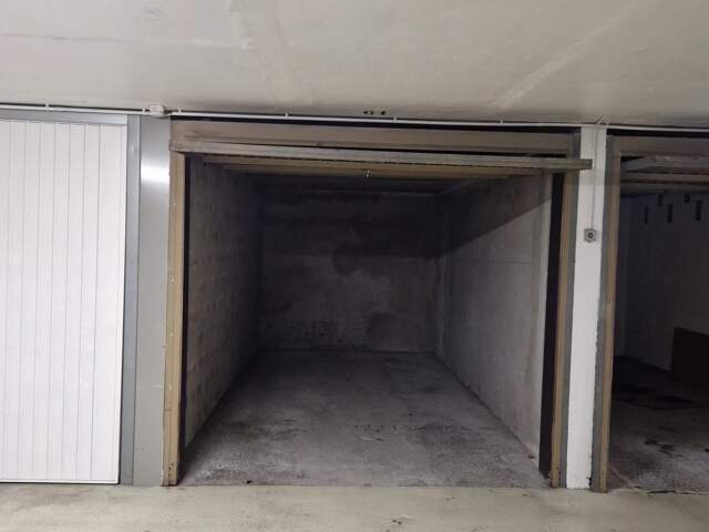 GARAGE FERME - 118 RUE DE FRANCE — photo du bien