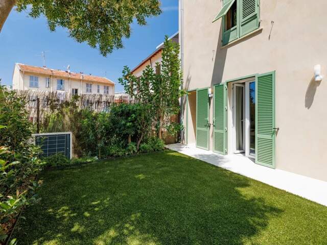 CHAMBRUN - SUBLIME REZ DE JARDIN 5P 100m² + GARAGE — photo du bien