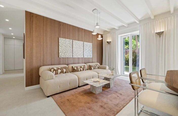CHAMBRUN - SUBLIME REZ DE JARDIN 5P 100m² + GARAGE — photo 4