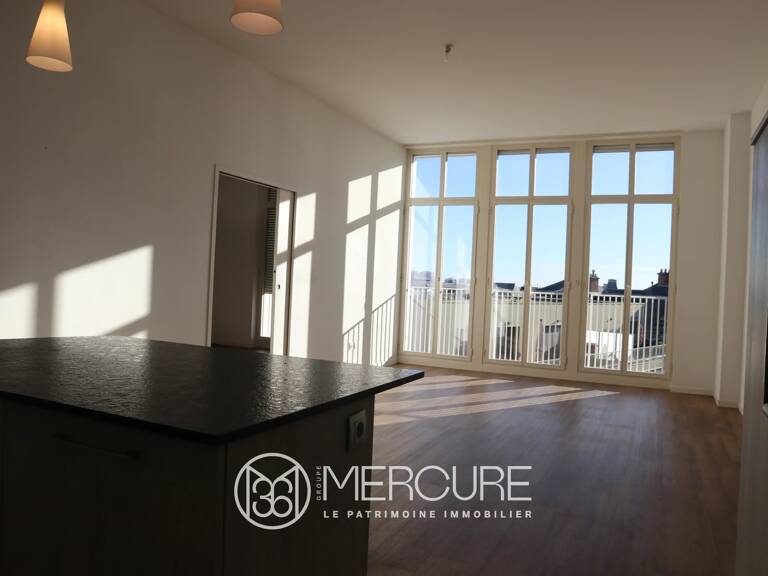 APPARTEMENT T2 BIS AVEC PATIO ET TERRASSE PANORAMIQUE — photo 1