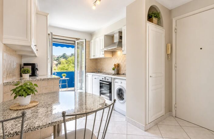 NICE 'MONT BORON' - 3P 60M² | BALCONS | CAVE | PARKING — photo 4
