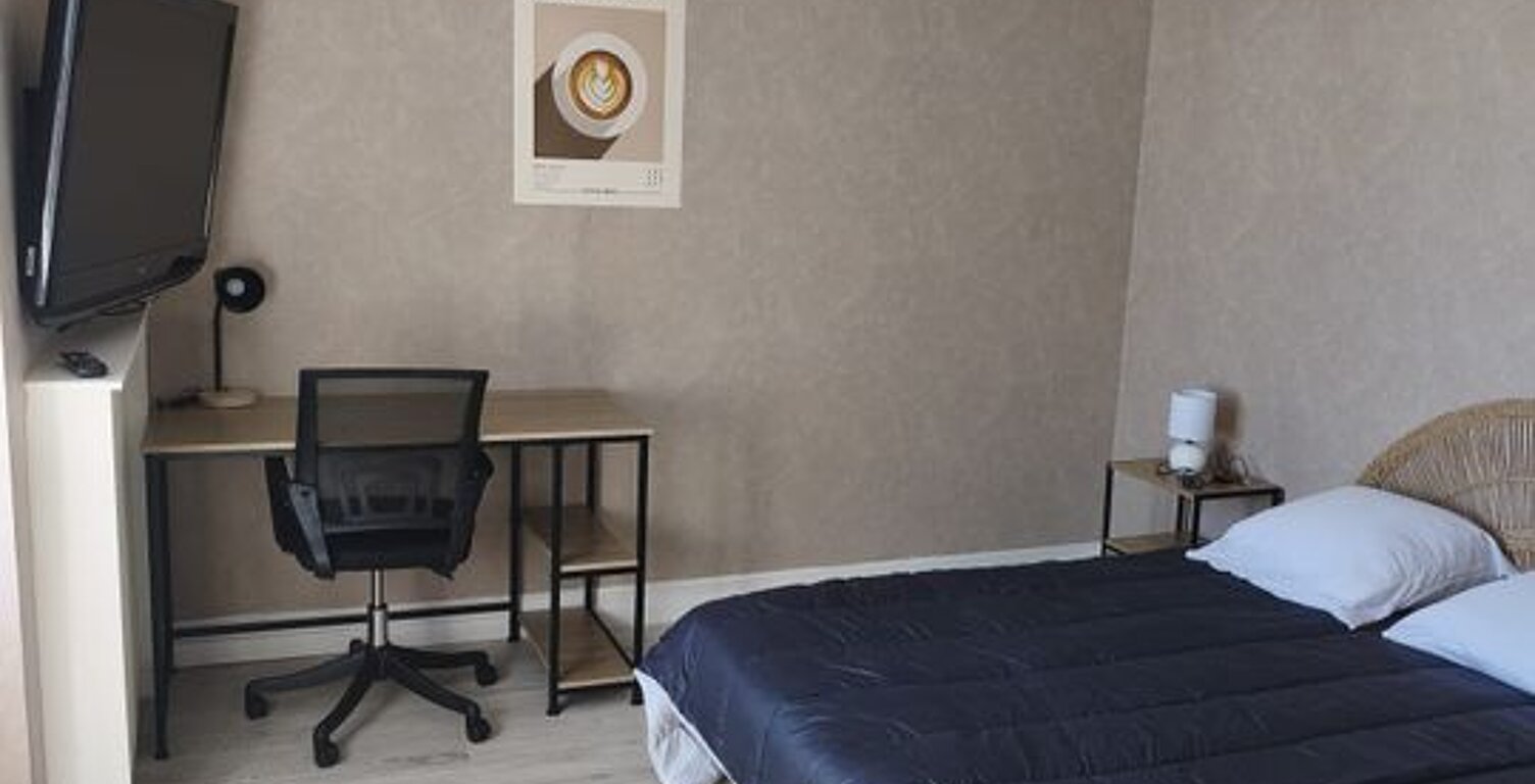 Chambre de 14m2 à louer sur Aurillac — photo 1