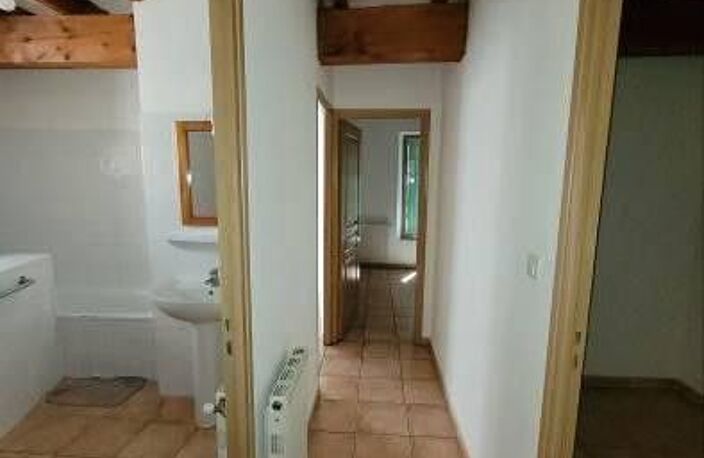 Maison de 64m2 à louer sur Orange — photo 5