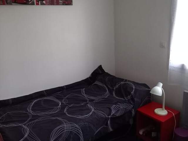 Chambre de 10m2 à louer sur Écouflant — photo du bien