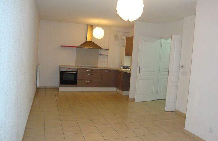 Appartement de 55m2 à louer sur Lyon 08 — photo 2