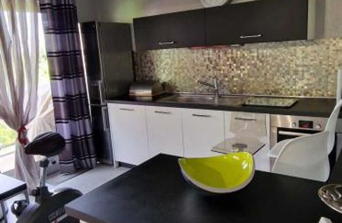 T2 — photo 3