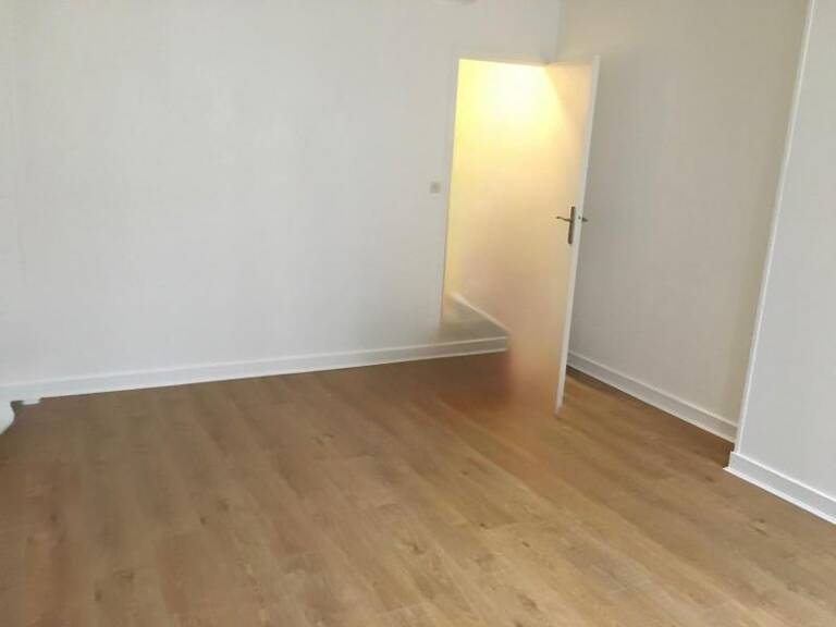T2 — photo 1