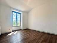 T4 — photo 2