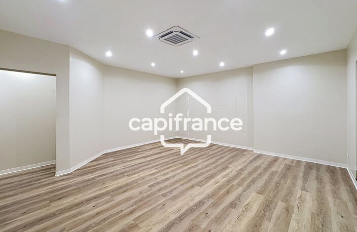 Local/bureau 42 m² A LOUER Moudong BAIE MAHAULT (971) — photo 5