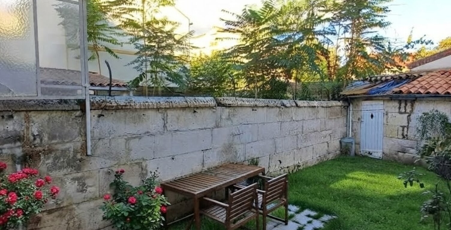 Maison à vendre 5 pièces  ANGOULEME centre 4 chambres, jardin — photo 1