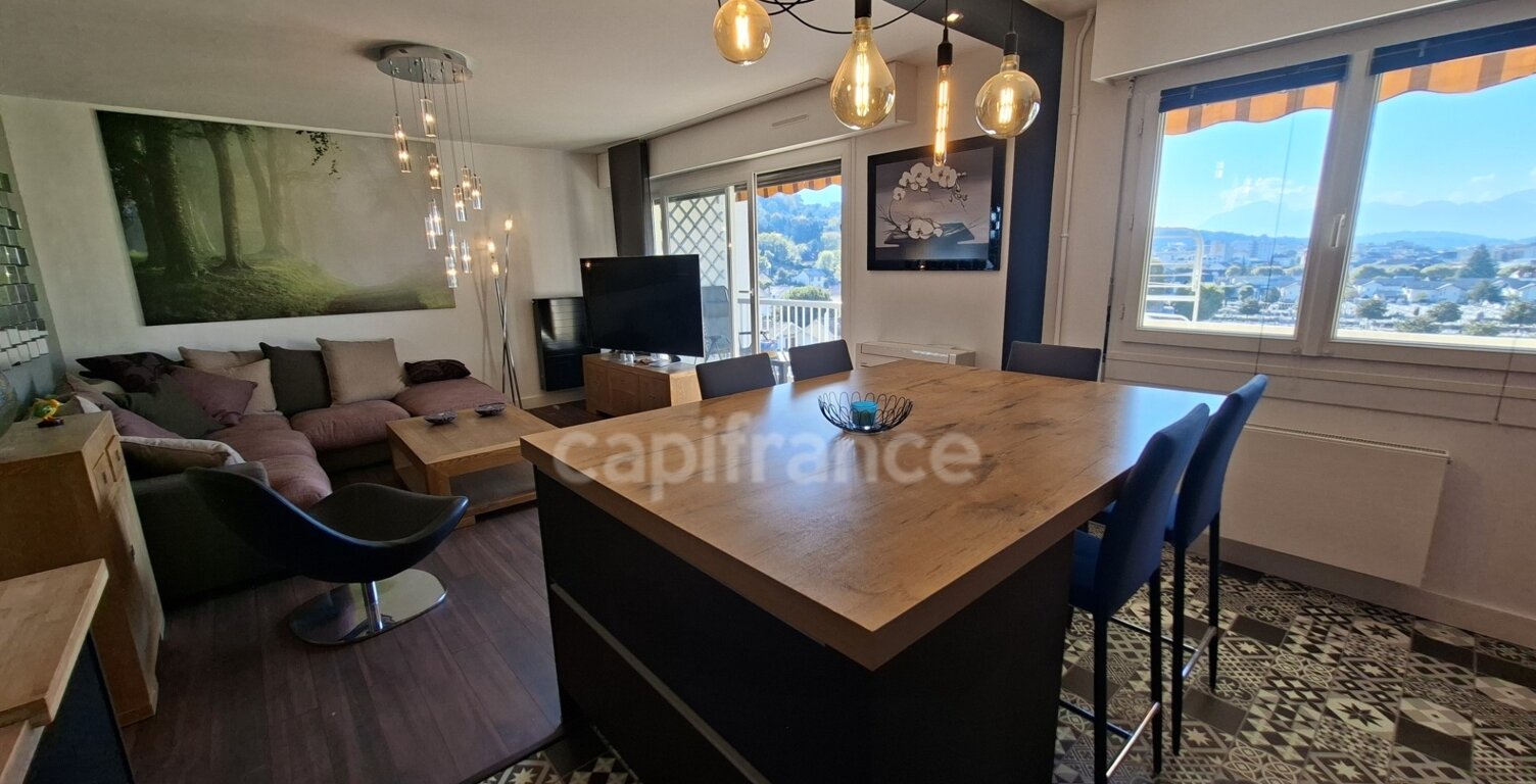 Apt 4 pièces, Dernier étage, vue panoramique, garage, cave, local vélo !! — photo 1