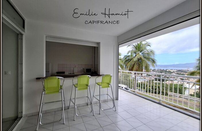 A louer - Appartement 2 pièces avec vue mer - Fort de France — photo 2