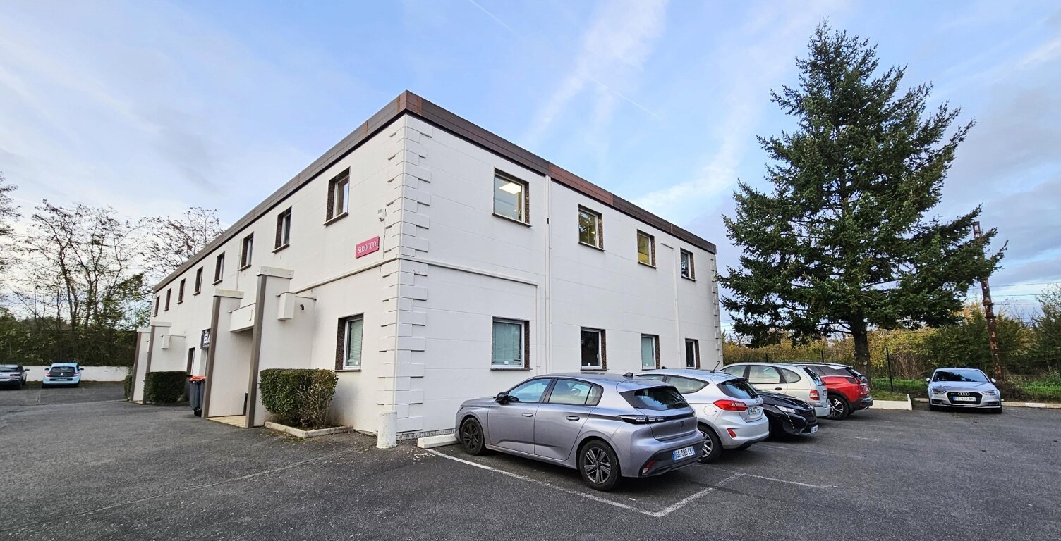 Dpt Essonne (91), Bureau à louer à CHAMPLAN — photo 1