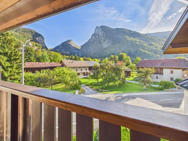 Appartement à vendre 3 pièces SAMOENS (74) — photo du bien