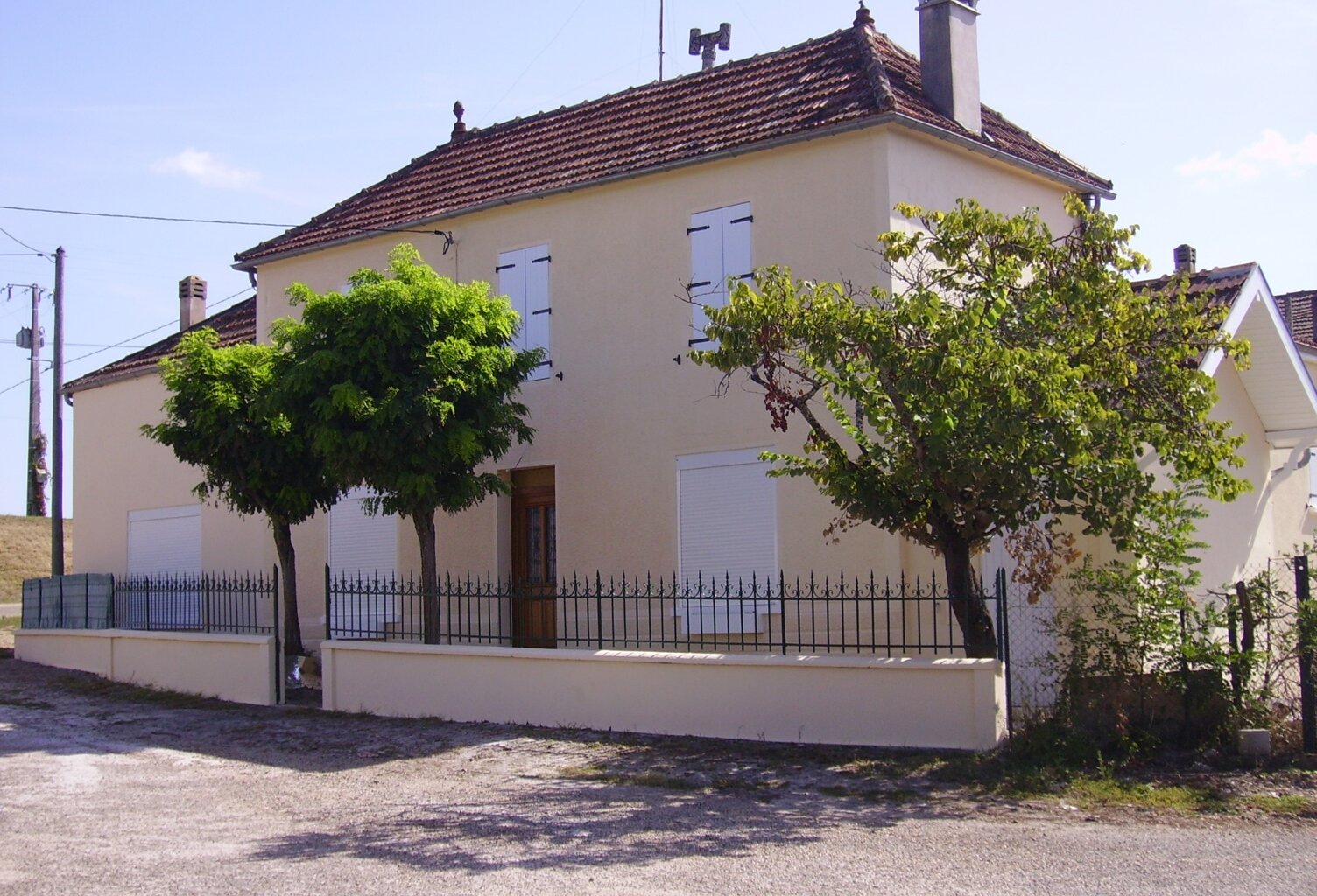 Immeuble à vendre LAMOTHE LANDERRON (33) — photo 1