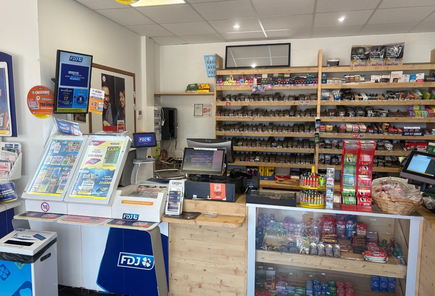 tabac loto presse pmu Dax dep 40 — photo 1