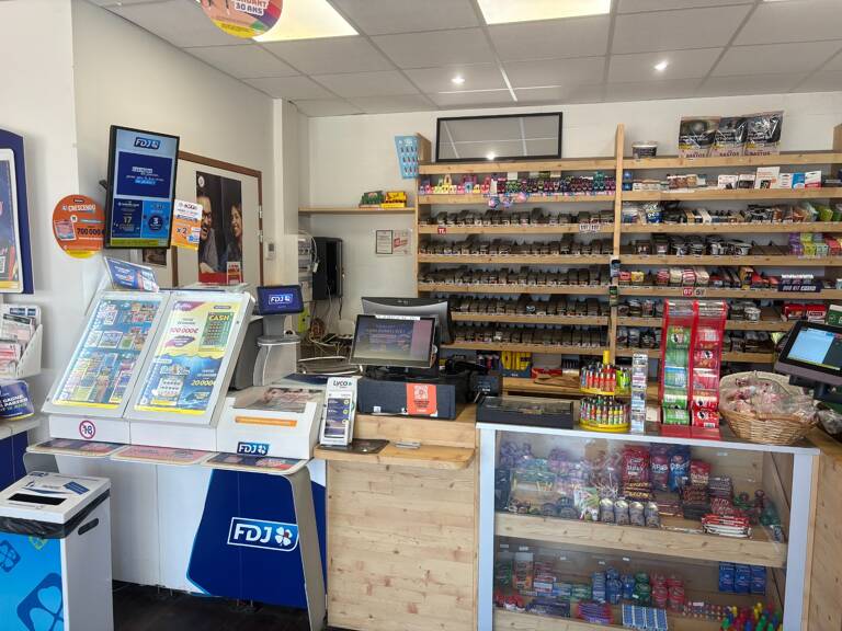 tabac loto presse pmu Dax dep 40 — photo 1