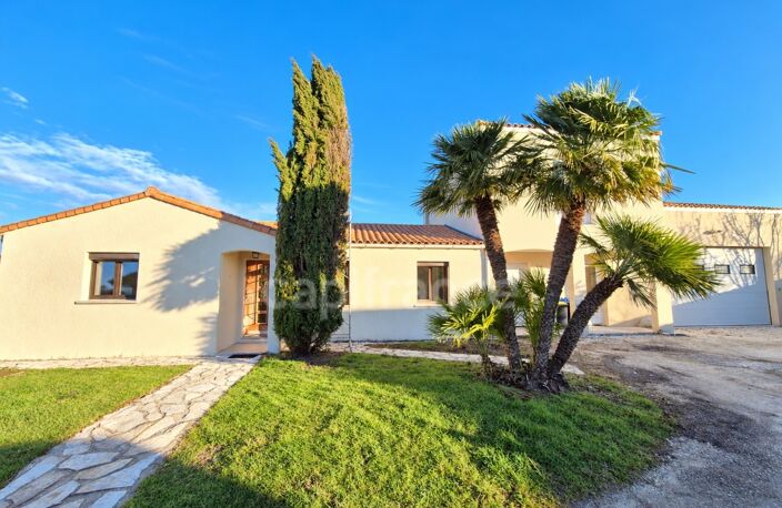 Maison à vendre 7 pièces SAINT GEORGES DE DIDONNE (17) - Grand Garage - Terrain de 945m² — photo 2