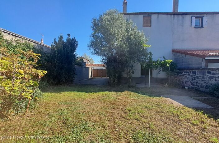 Maison en pierre mitoyenne de 70 m² à rénover entièrement — Terrain de 1 112 m² — photo 5