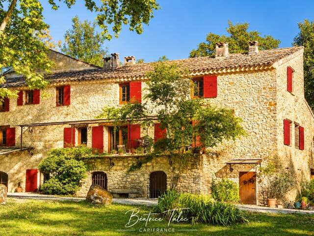 ANCIEN MOULIN XIXᵉ rénové – Parc 1,3 ha, rivière, source naturelle & 4 gîtes - Provence Forcalquier — photo du bien